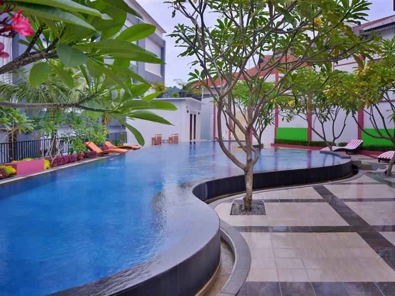 Truntum Padang Hotel Kültér fotó