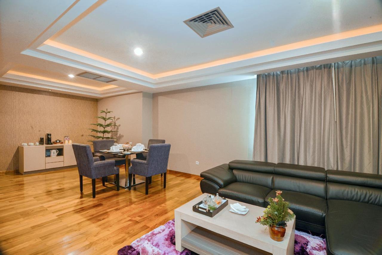 Truntum Padang Hotel Kültér fotó