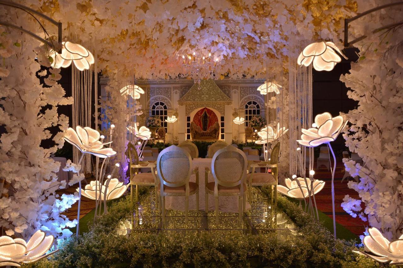 Truntum Padang Hotel Kültér fotó