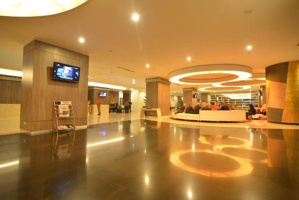 Truntum Padang Hotel Kültér fotó