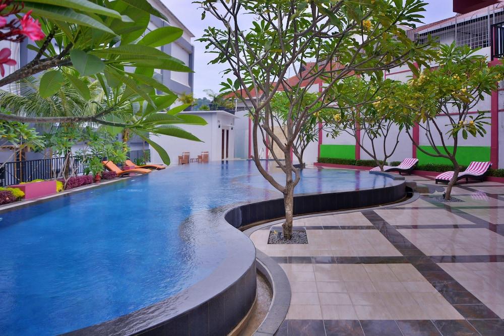 Truntum Padang Hotel Kültér fotó